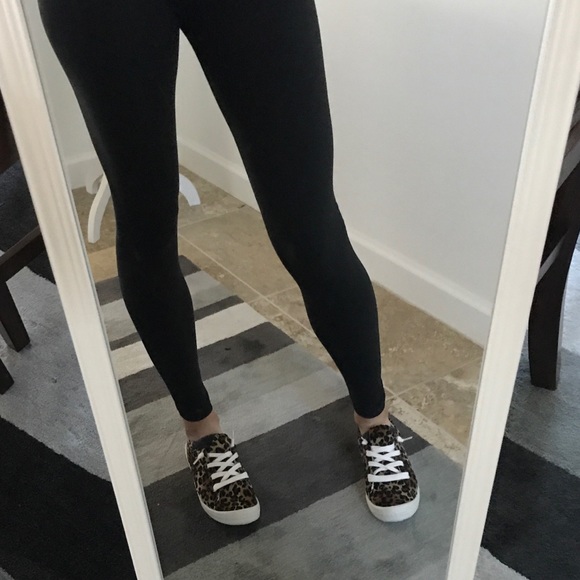 ⬇️only 6 left ,sale⚡️ Leopard Print Sneakers - Picture 2 of 8